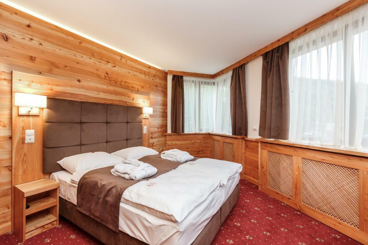 Baron Spa Hotel - Museum Jaremtje Exteriör bild